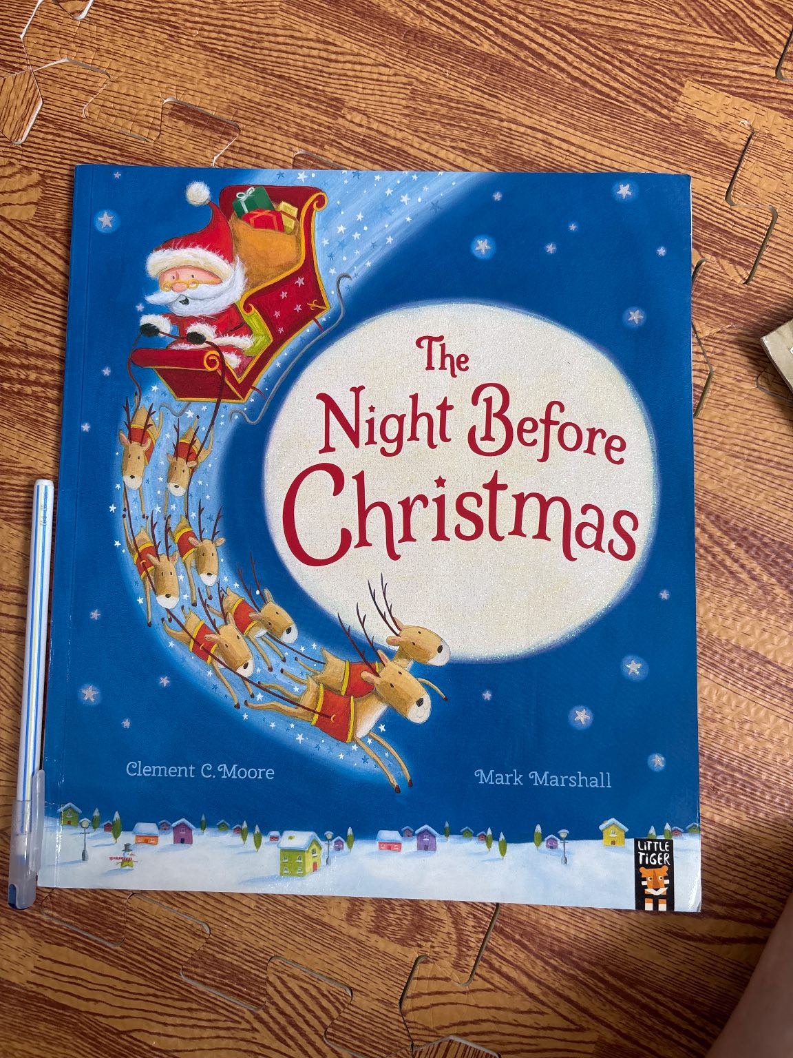 The Night Before Christmas bìa mềm màu xanh