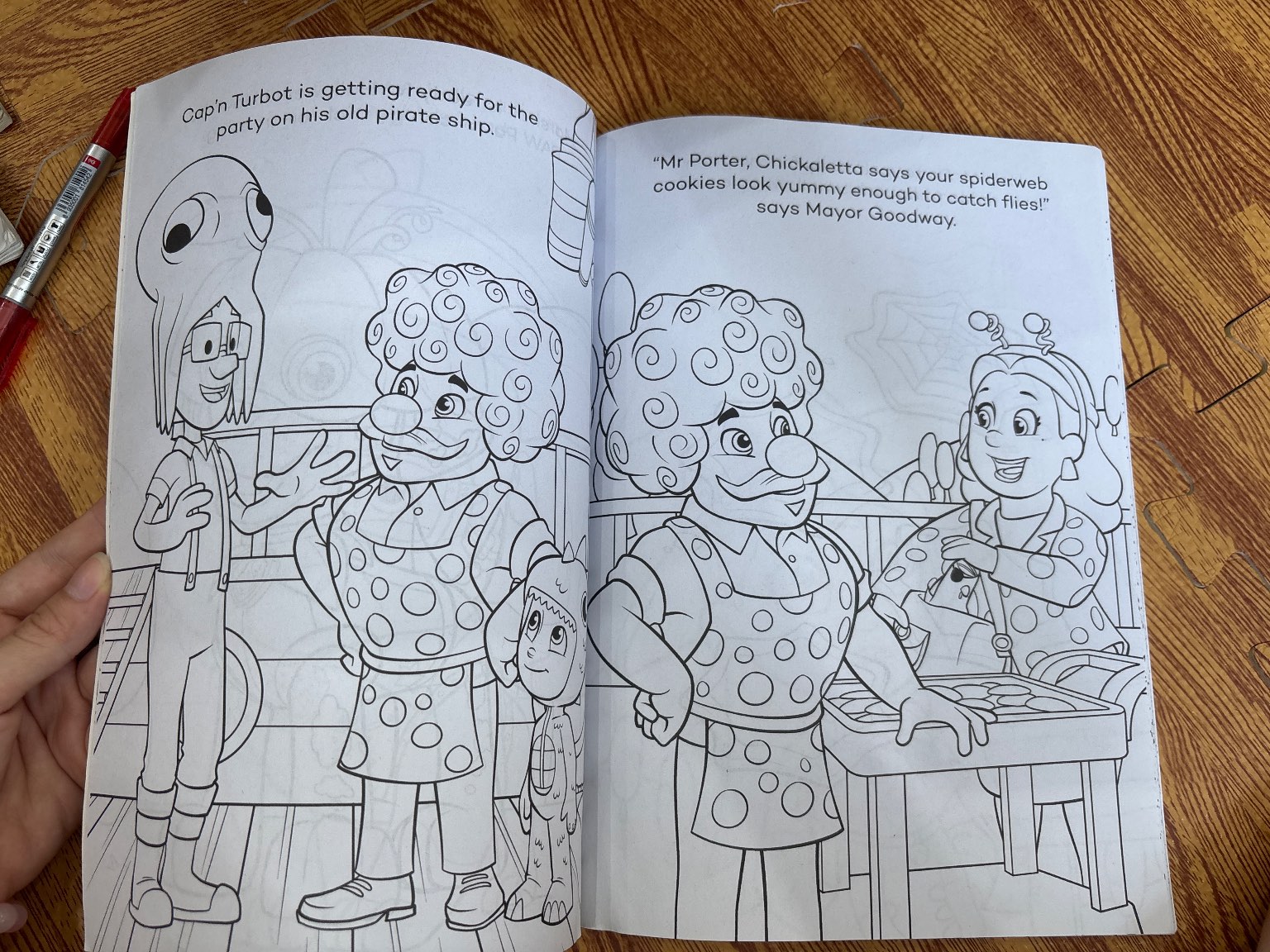PAW PATROL: Ghost Pirate Colouring — ảnh 3