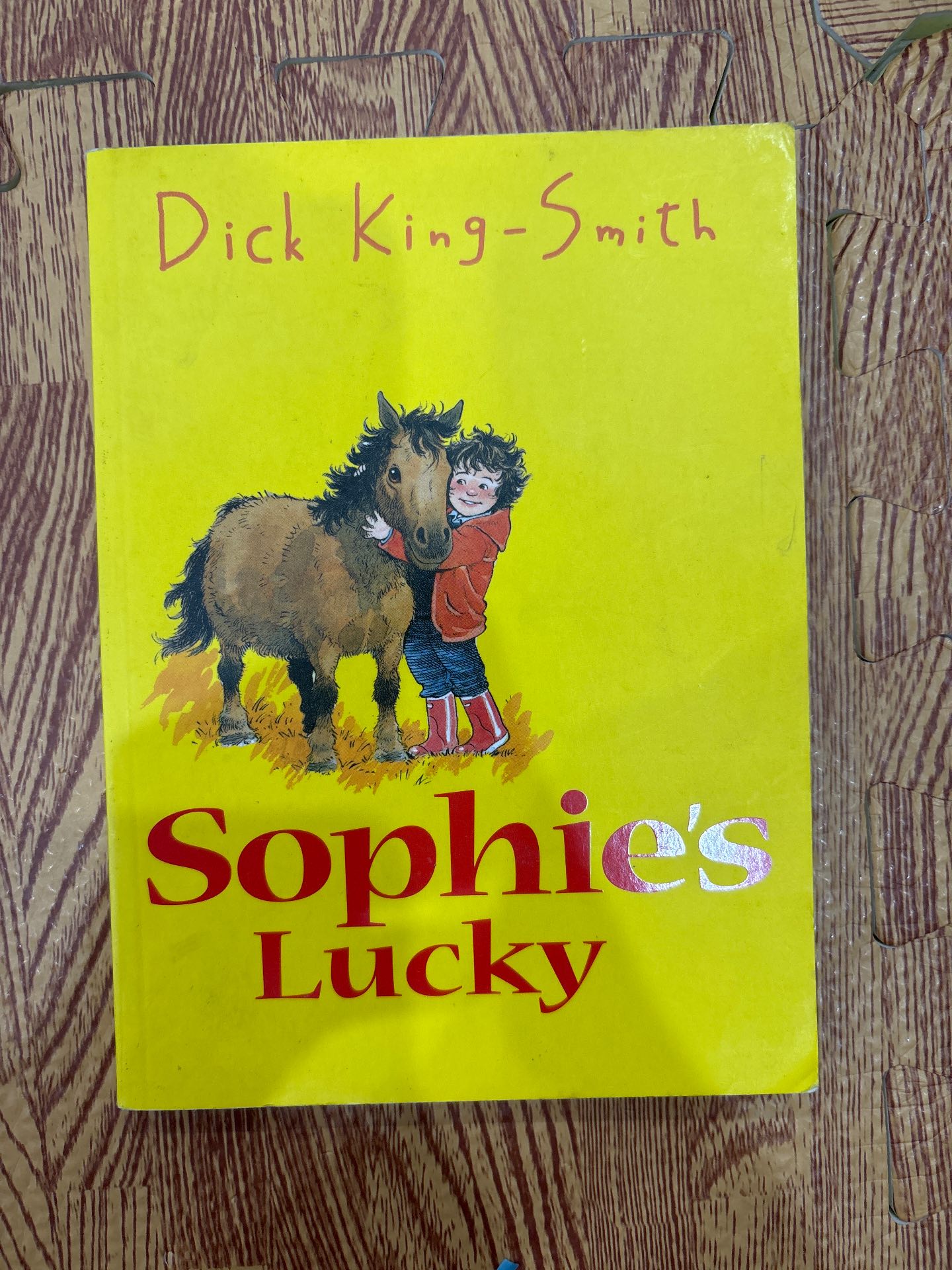 Sophie's Lucky — ảnh 1