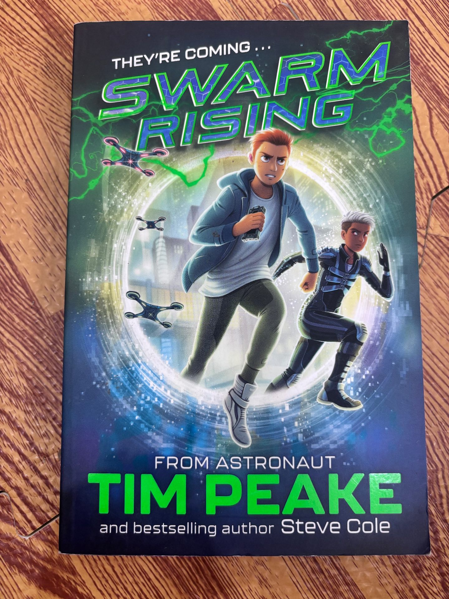 Swarm Rising — ảnh 1