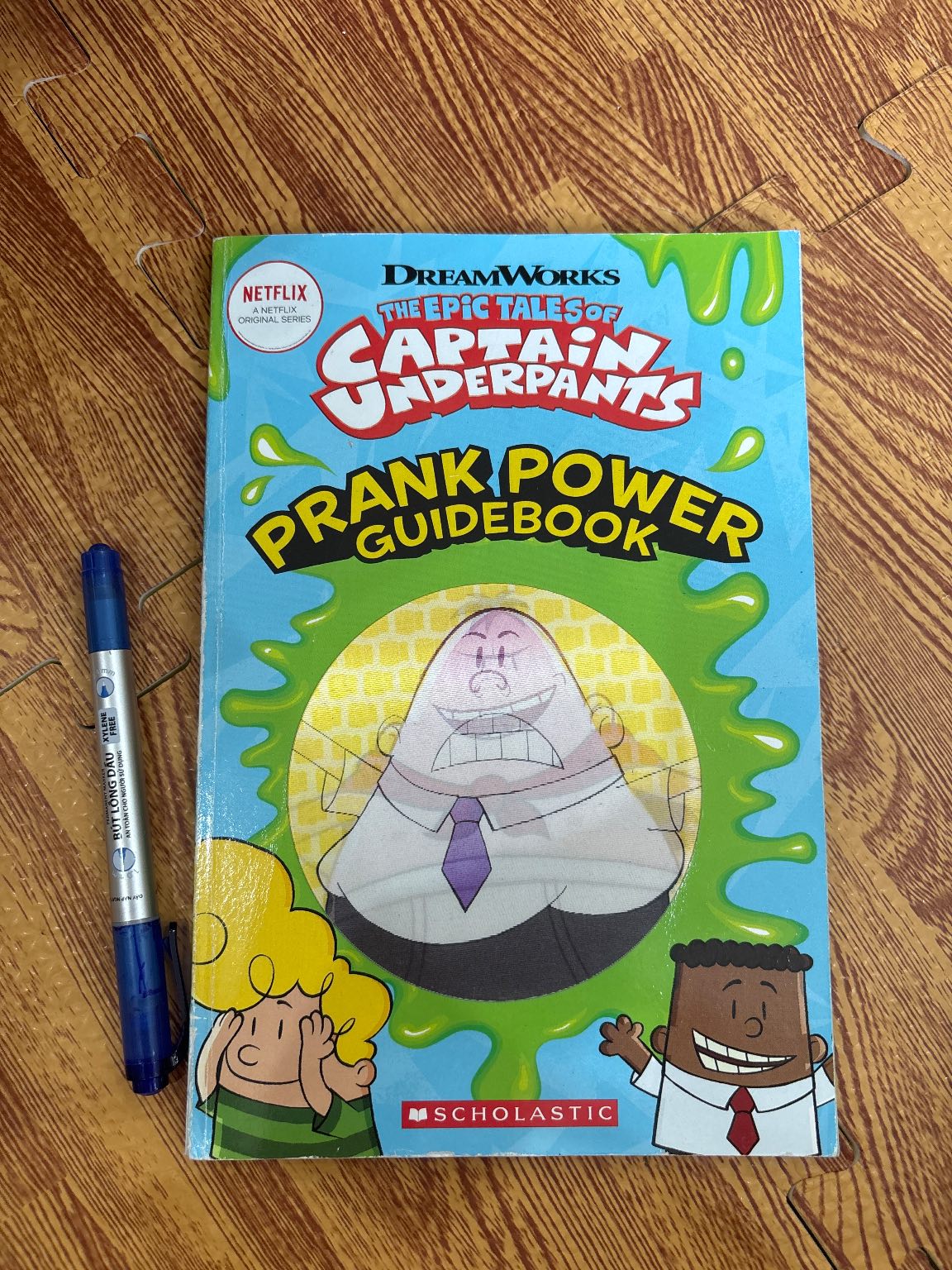 DreamWorks The Epic Tales of Captain Underpants Prank Power Guidebook