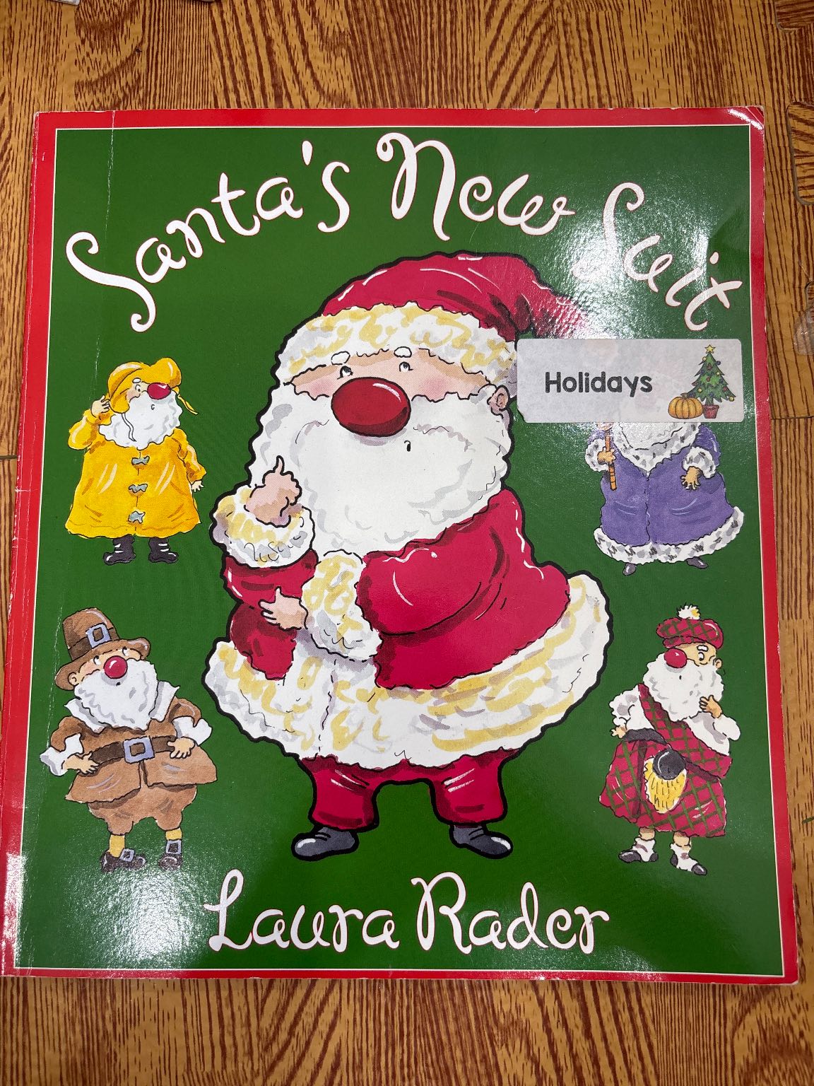 Santa's New Suit — ảnh 1