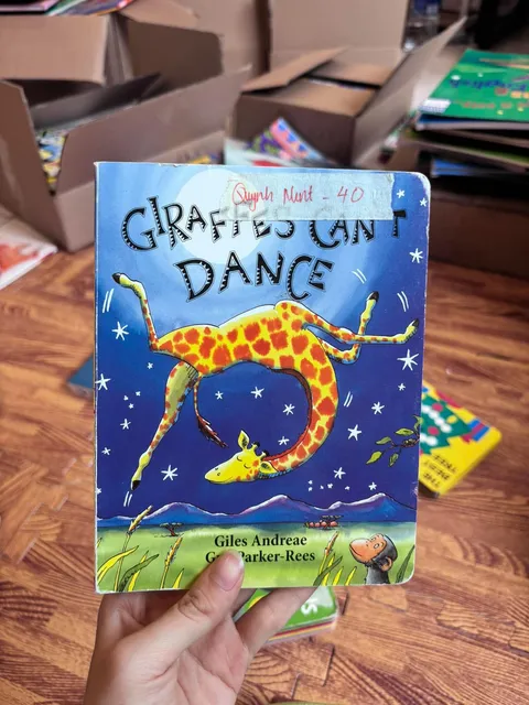 Giraffes Can't Dance — ảnh 1