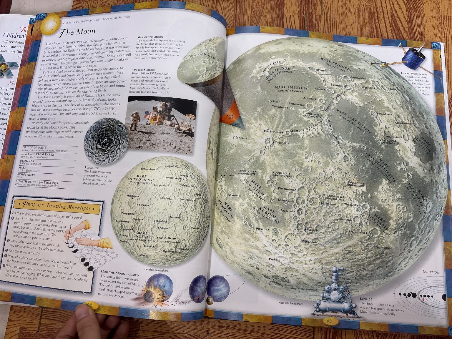 The Reader's Digest Children's Atlas of the Universe — ảnh 4