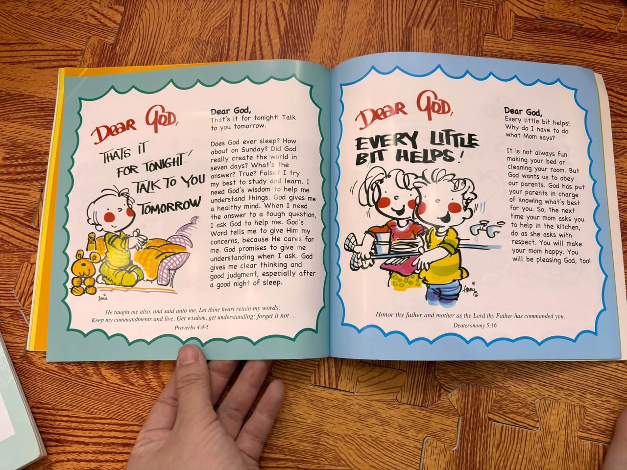 MY LITTLE BOOK OF DEAR GOD LETTERS: A REAL FRIEND IS SOMEONE WHO TAKES TIME TO LISTEN TO YOU — ảnh 5