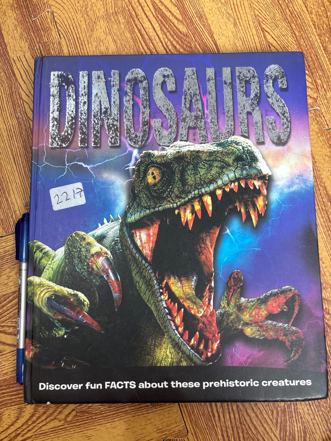 DINOSAURS — ảnh 1