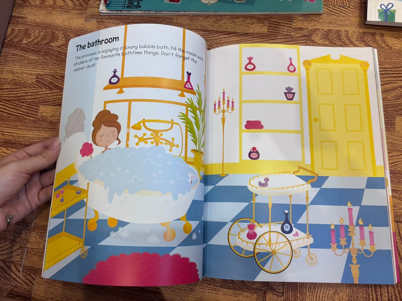 555 Sticker Fun Princess Palace – Top That! — ảnh 5