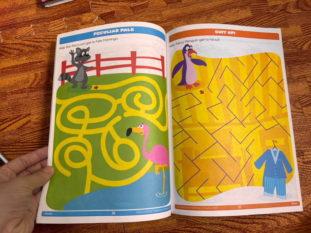 MAZES (SCHOOL ZONE - AN ACTIVITY ZONE BOOK) — ảnh 4