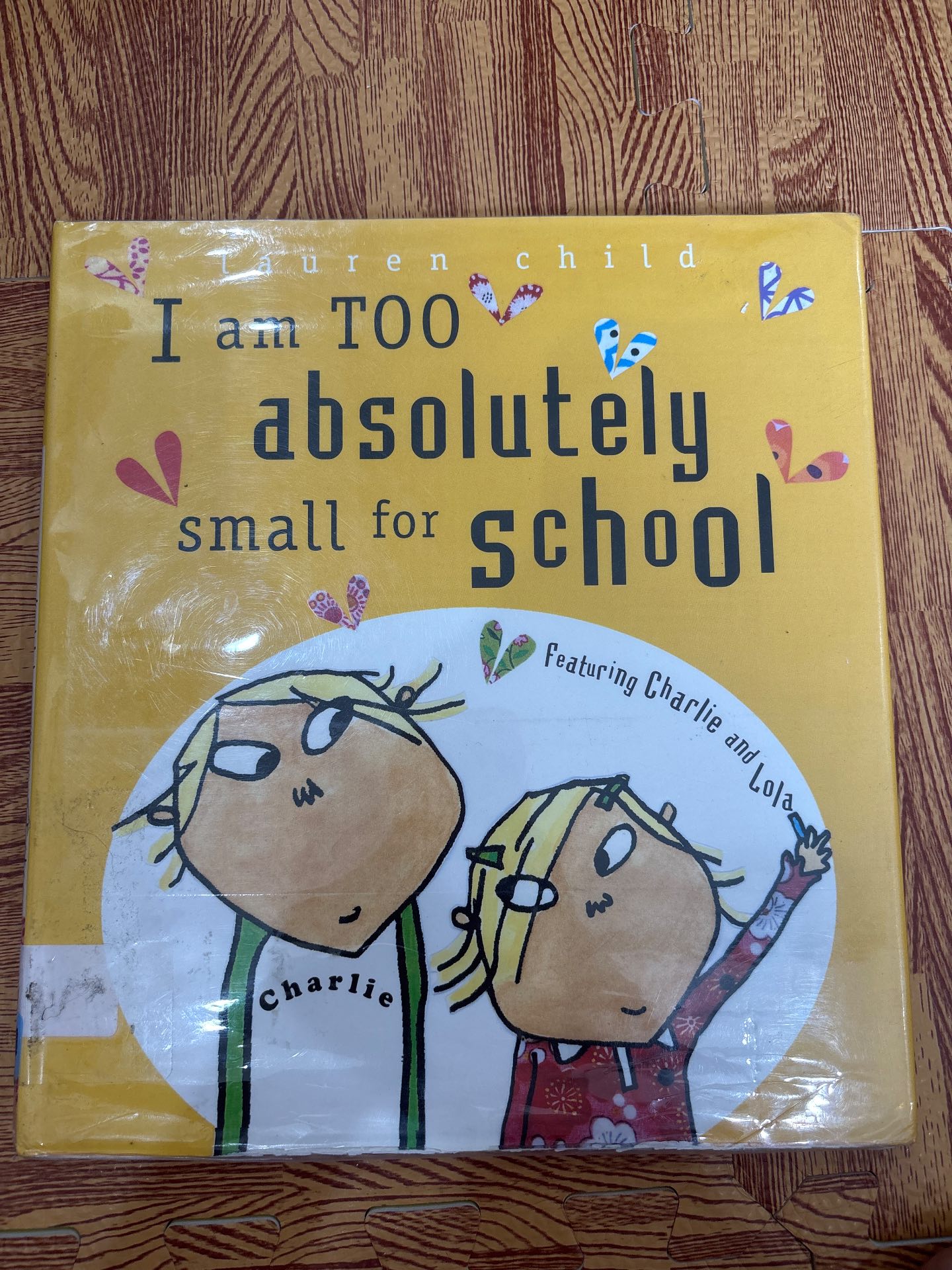 I am TOO absolutely small for school — ảnh 1