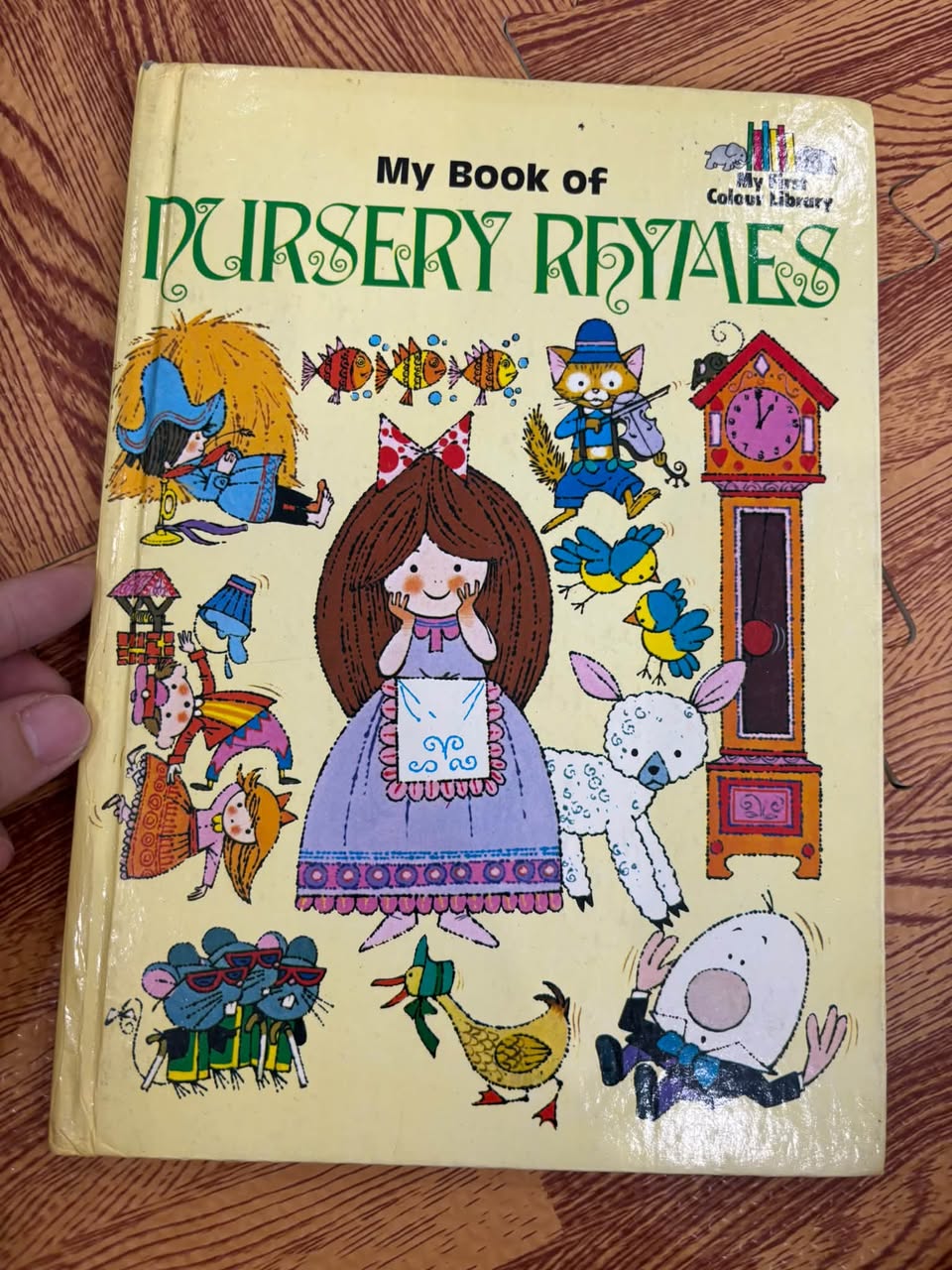MY BOOK OF NURSERY RHYMES (MY FIRST COLOUR LIBRARY)