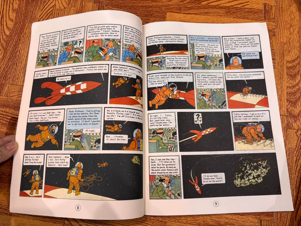 THE ADVENTURES OF TINTIN: EXPLORERS ON THE MOON (HERGÉ) — ảnh 2