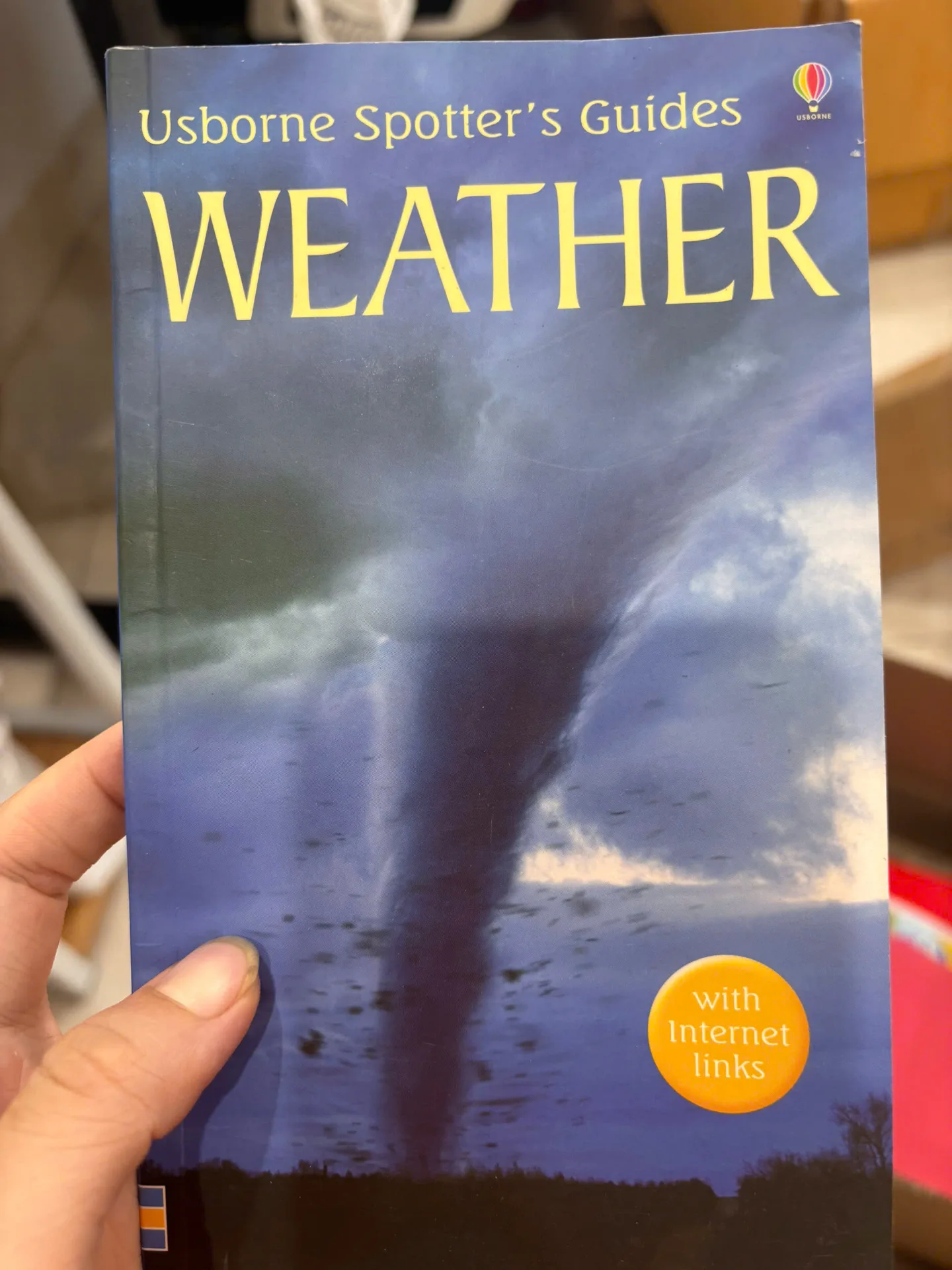 Usborne Spotter's Guides: WEATHER