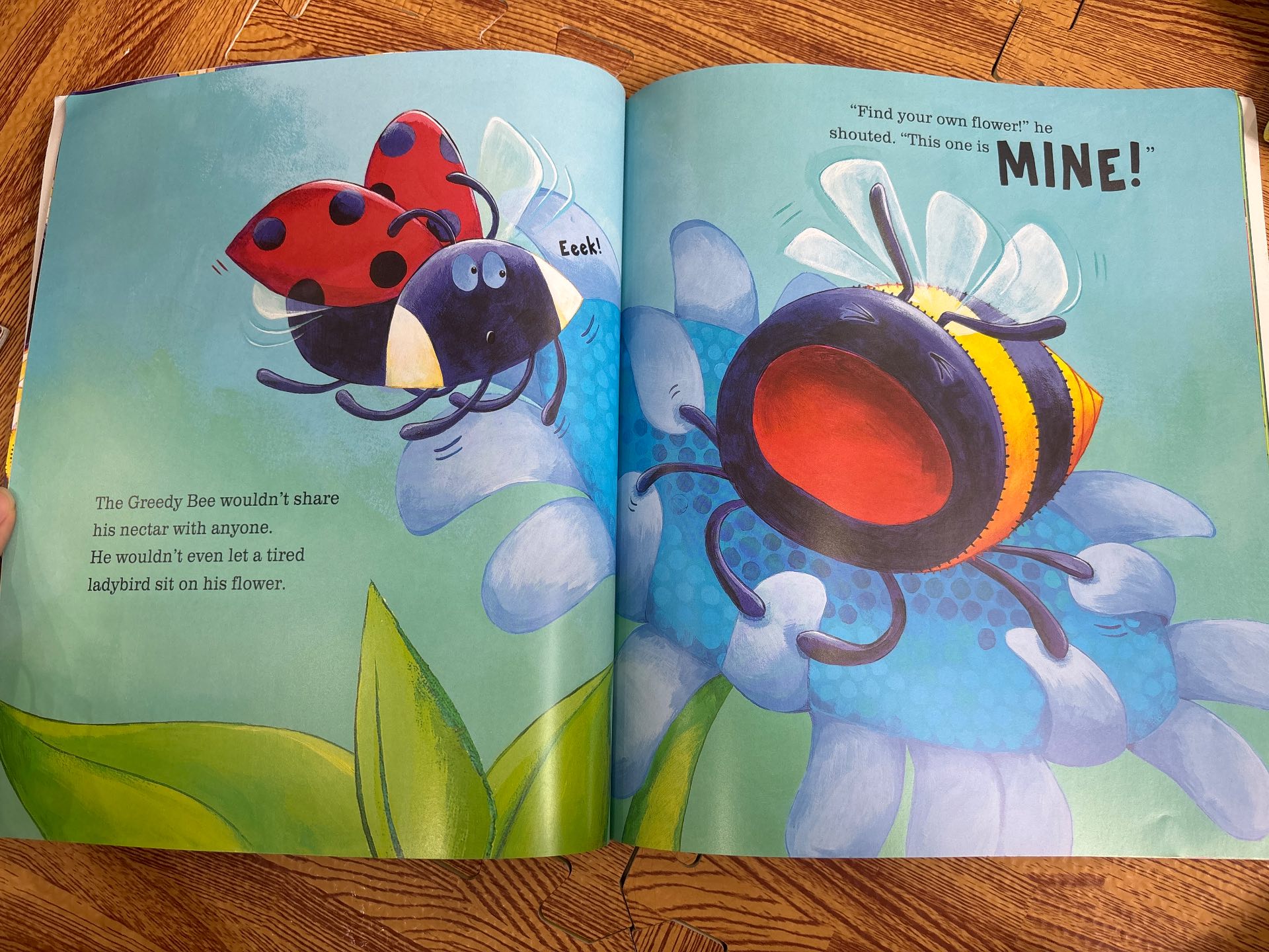 The Very Greedy Bee — ảnh 2