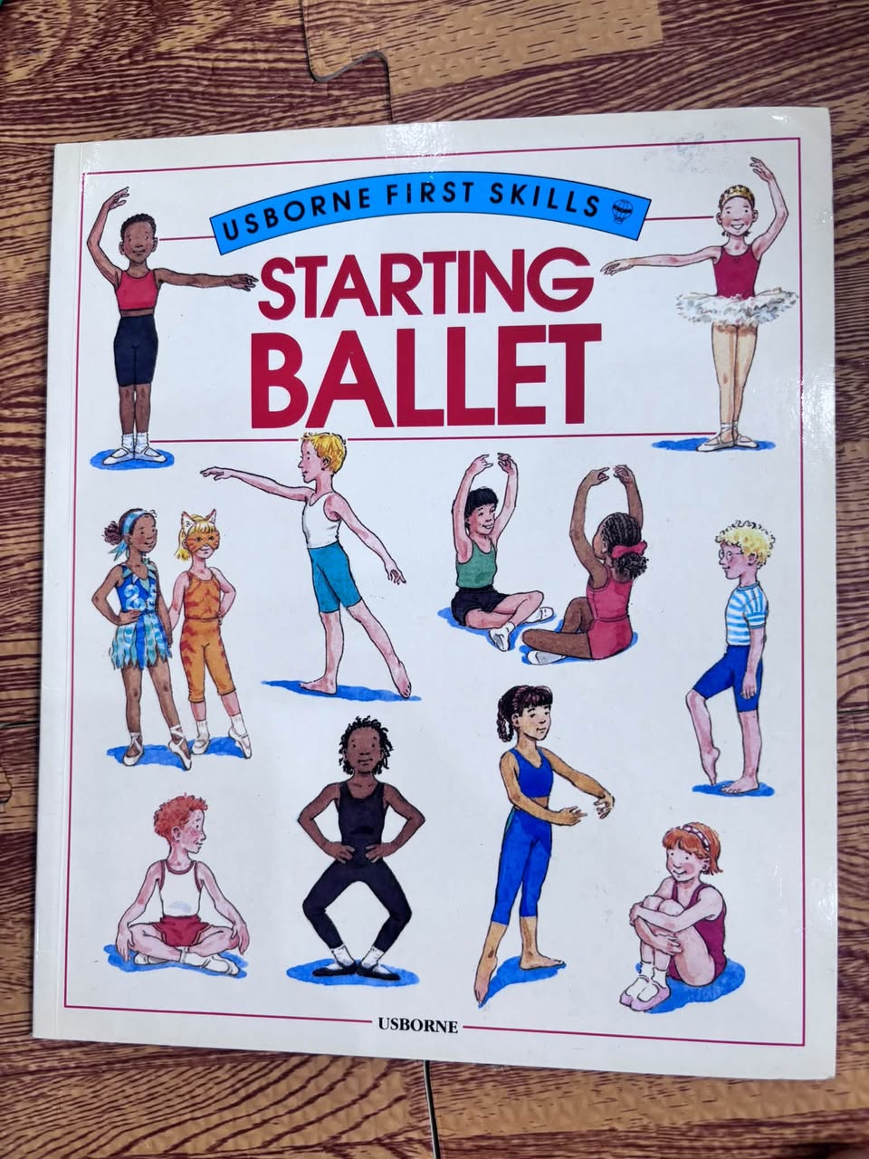 STARTING BALLET (USBORNE FIRST SKILLS) — ảnh 1