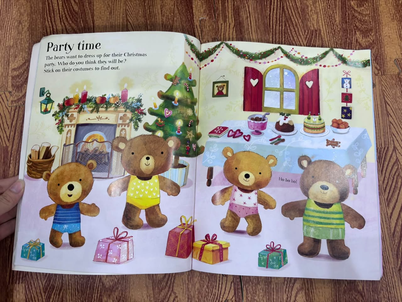 Dress the Teddy Bears for Christmas Sticker Book – Usborne — ảnh 2