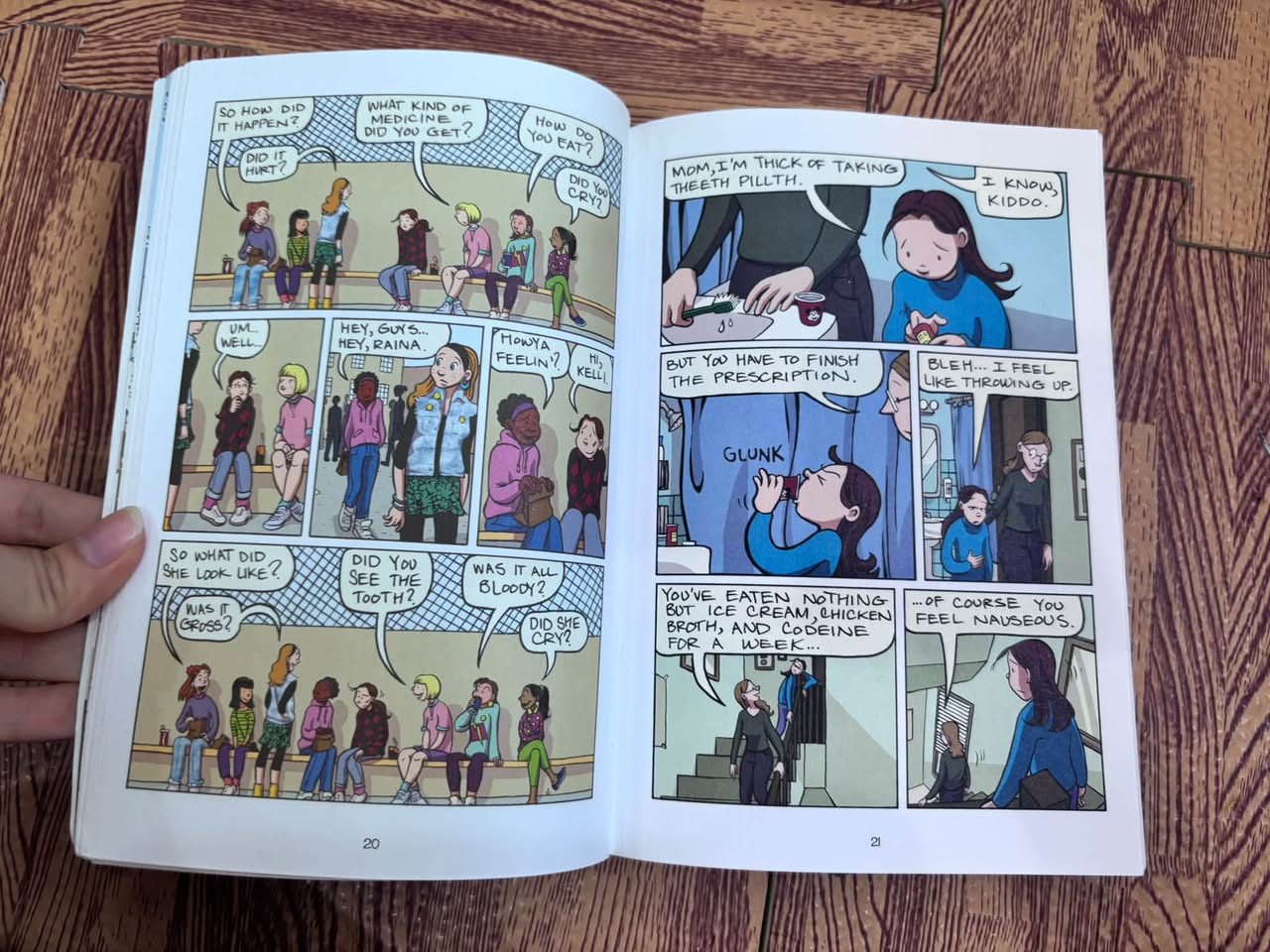 Smile – Raina Telgemeier — ảnh 4